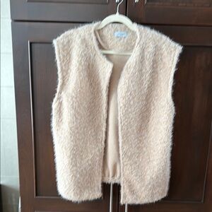 Fuzzy Beige Sleeveless Vest nwot